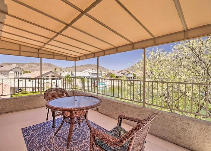 Holiday home Boat Dock, Game Room! Lakefront Glendale Getaway